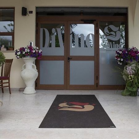 Hotel Divino Bistrot E Relais Lenola Exteriér fotografie